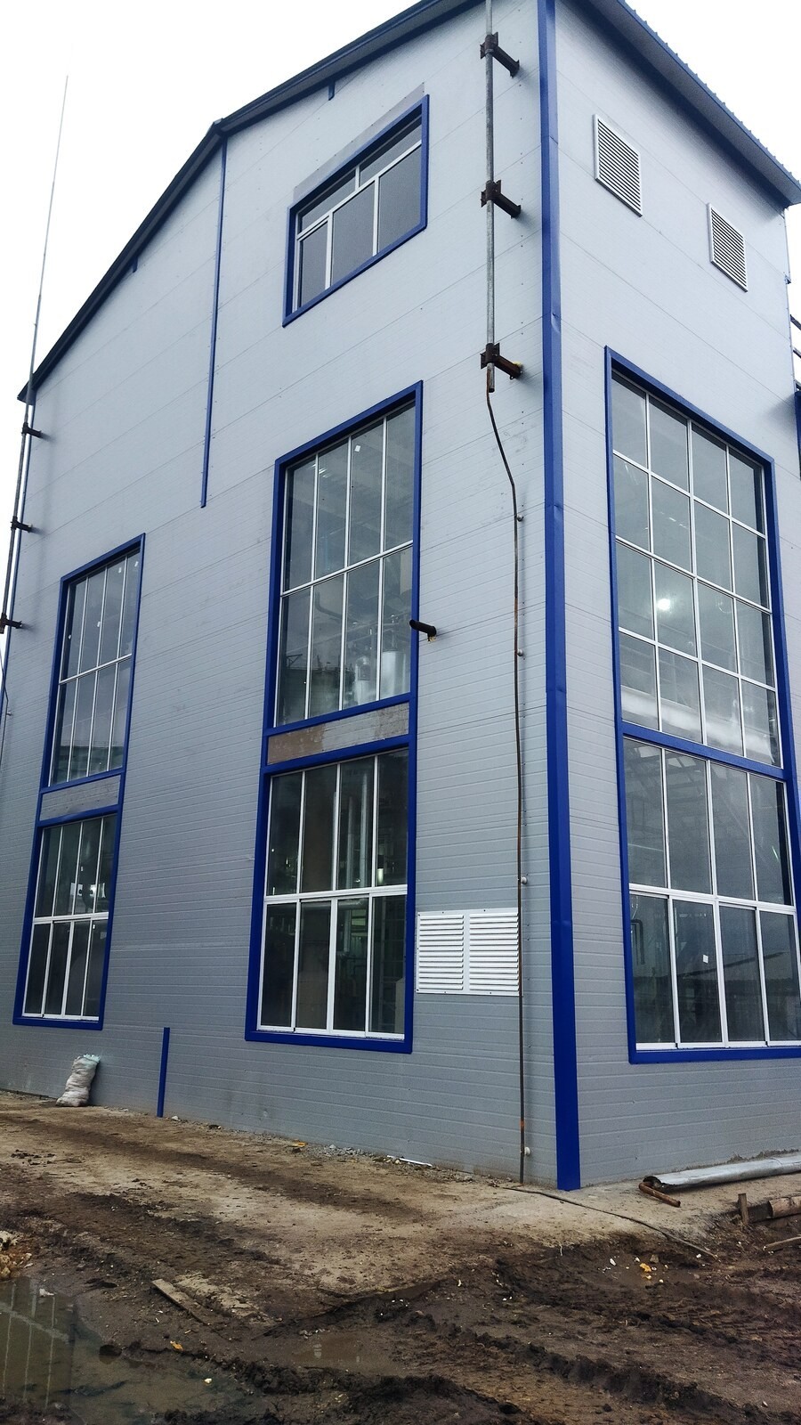 Остекление технических помещений. 2024 год.